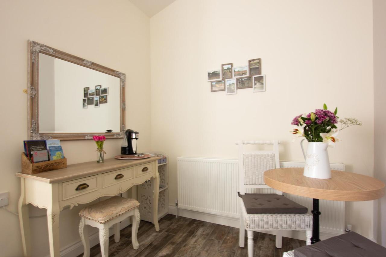 Millbrae Lodges Belfast Exterior foto